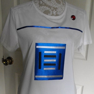 White & blue droid inspired running costume