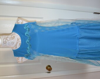 An Elsa inspired running costume