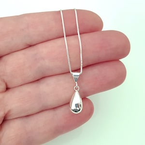 Sterling Silver Box Chain with Teardrop Pendant Necklace, Puffy Teardrop Charm Necklace, Minimalist Simple Jewelry, Great Gift For Her