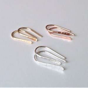 Small Open Hoop Earrings, Dainty Hammered Earrings, Silver Gold or Rose Gold, Tiny Huggie Earrings, Minimalist Earrings.