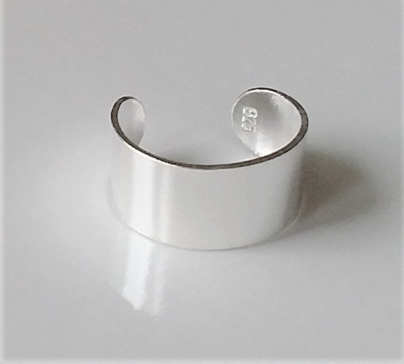 Minimalist Style Fake Cartilage Earrings Cuff Earrings Sterling Silver Ear Cuff Wrap Earrings Ear Cuff No Piercing Modend Jewelry