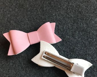 Baby Bow Clips, Set of 4 Baby Leather Bows, Leather Bows, Faux Leather Bows Hair Clips, Baby Bows, Leather Hair Bows, Toddler Bows, Pigtail