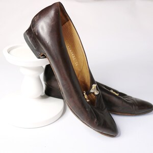 Baldinini Italien skor US6 EU36 UK4 antika pumps edwardianska skor vintage 50-talsskor bruna läderskor lyxmärkesskor bild 2