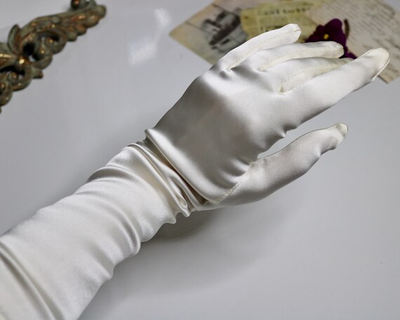ecru beige S7 gloves satin ivory gloves vintage b… - image 8