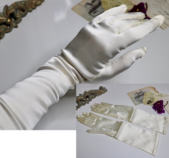 ecru beige S7 gloves satin ivory gloves vintage b… - image 1