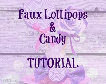 Könnte beinhalten: Lila und weiße, künstliche Lutscher und Süßigkeiten in einem Glas mit einer lila Schleife. Der Text "Faux Lollipops & Candy TUTORIAL" ist auf einem Holzgrund geschrieben.