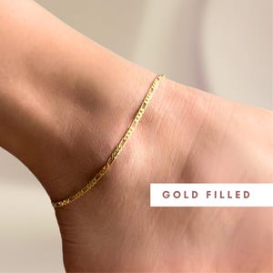 Figaro Anklet Gold Filled 18K, Adjustable Ankle Bracelet, Waterproof Non-Tarnish, Dainty Figaro Chain, Delicate Minimal Gift, Everyday Jewel