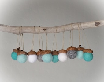 Acorn Christmas Ornaments : Felted Wool Acorn Ornaments