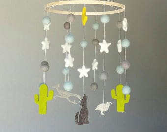 Baby Mobile : Moon and Stars Mobile with Cactus and Coyote