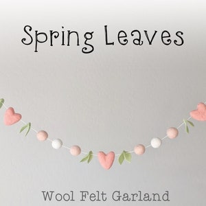 Spring Garland : Vilten Bal Garland voor de Lente