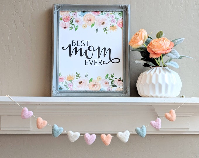 Wool Felt Heart Garland : Mother's Day Garland with SMALL hearts