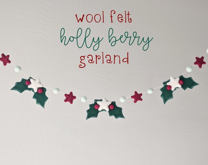 Holly Berry Garland : Felt Garland for Christmas