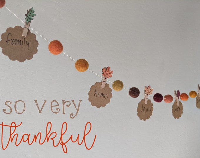 Thanksgiving Messages Garland : Thankful Cards and Clips,  Photo Display , Picture Display