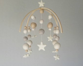 Baby Mobile : Sweet Dreams in gender neutral tones
