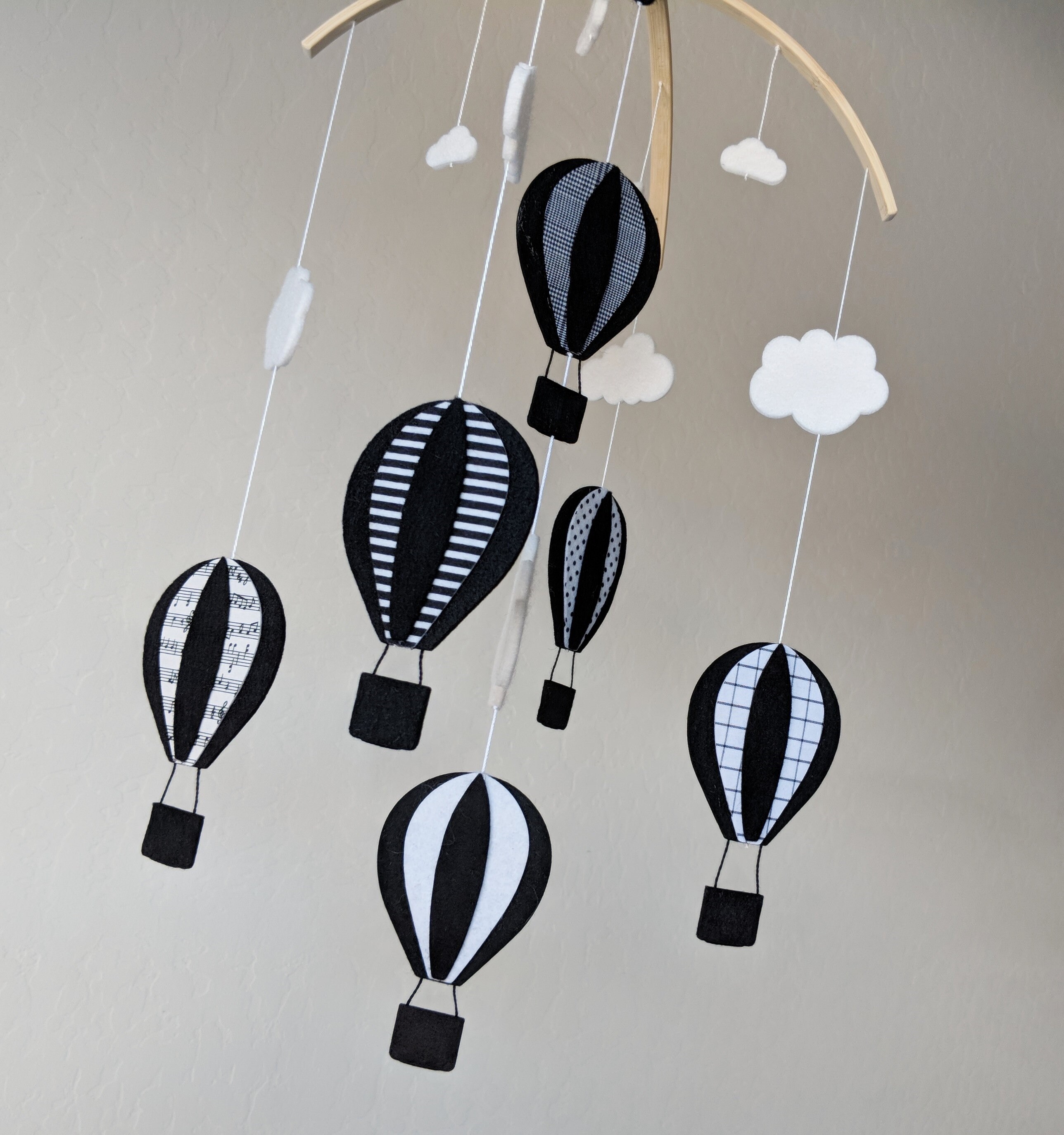 high contrast baby mobile