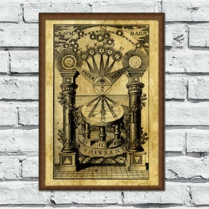 Può includere: Una stampa vintage in bianco e nero di un diagramma astrologico con le parole "SUPERIU", "PATER", "MATER" e "INFERIUS" in un cerchio attorno a un punto centrale. Il diagramma è circondato da un cerchio di stelle e le parole "ASCH" e "MAILM" in alto.