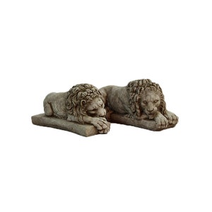 Vatican Lions Statue Pair: Decorative Cement Garden Statues