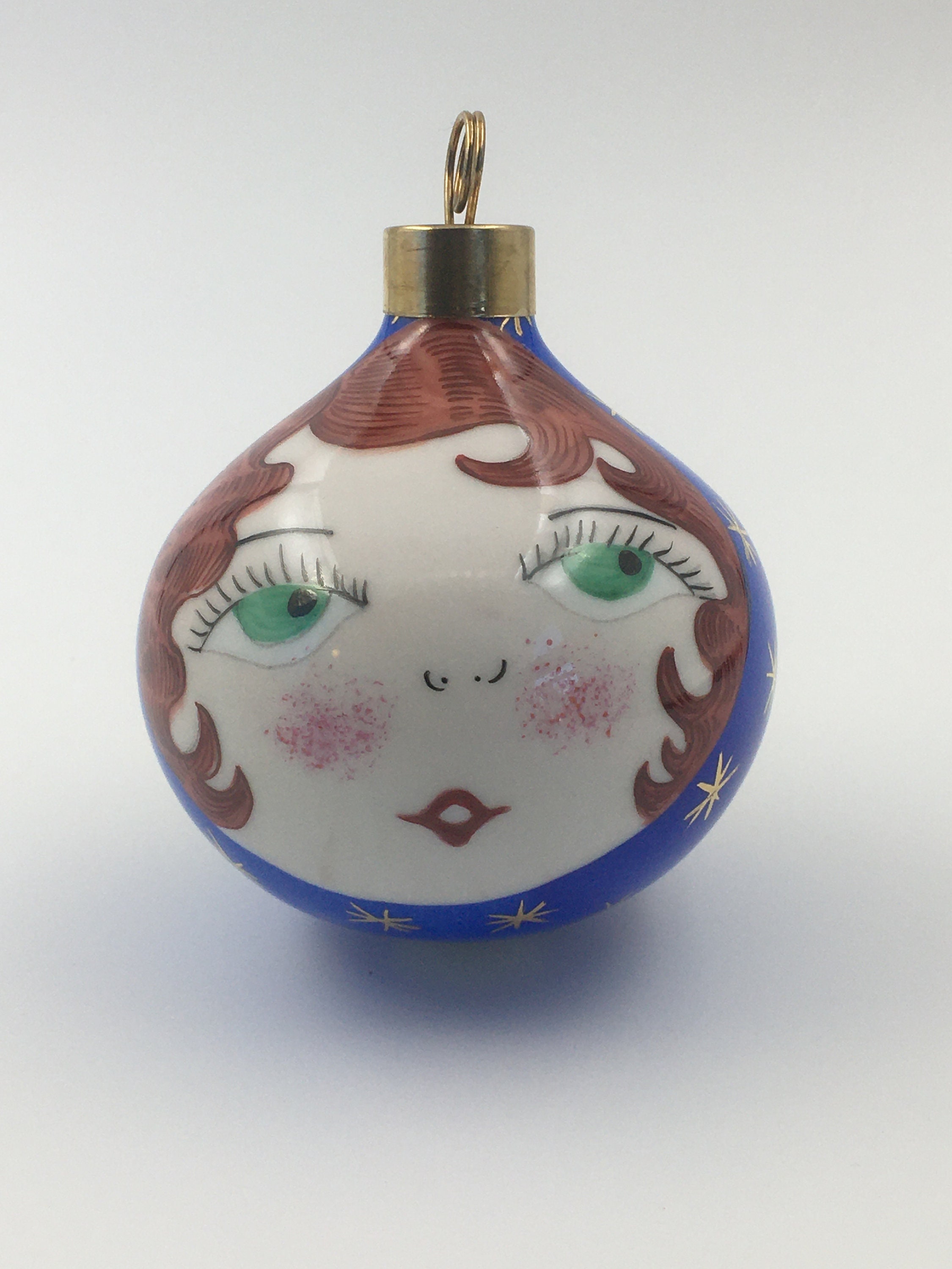 Boule de Noel , Monsieur, Madame N5