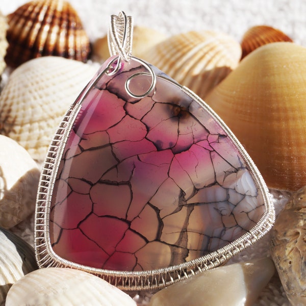 Sterling Silver pendant with Dragon Veins Agate / wire wrapped / Handmade / jewellery for women