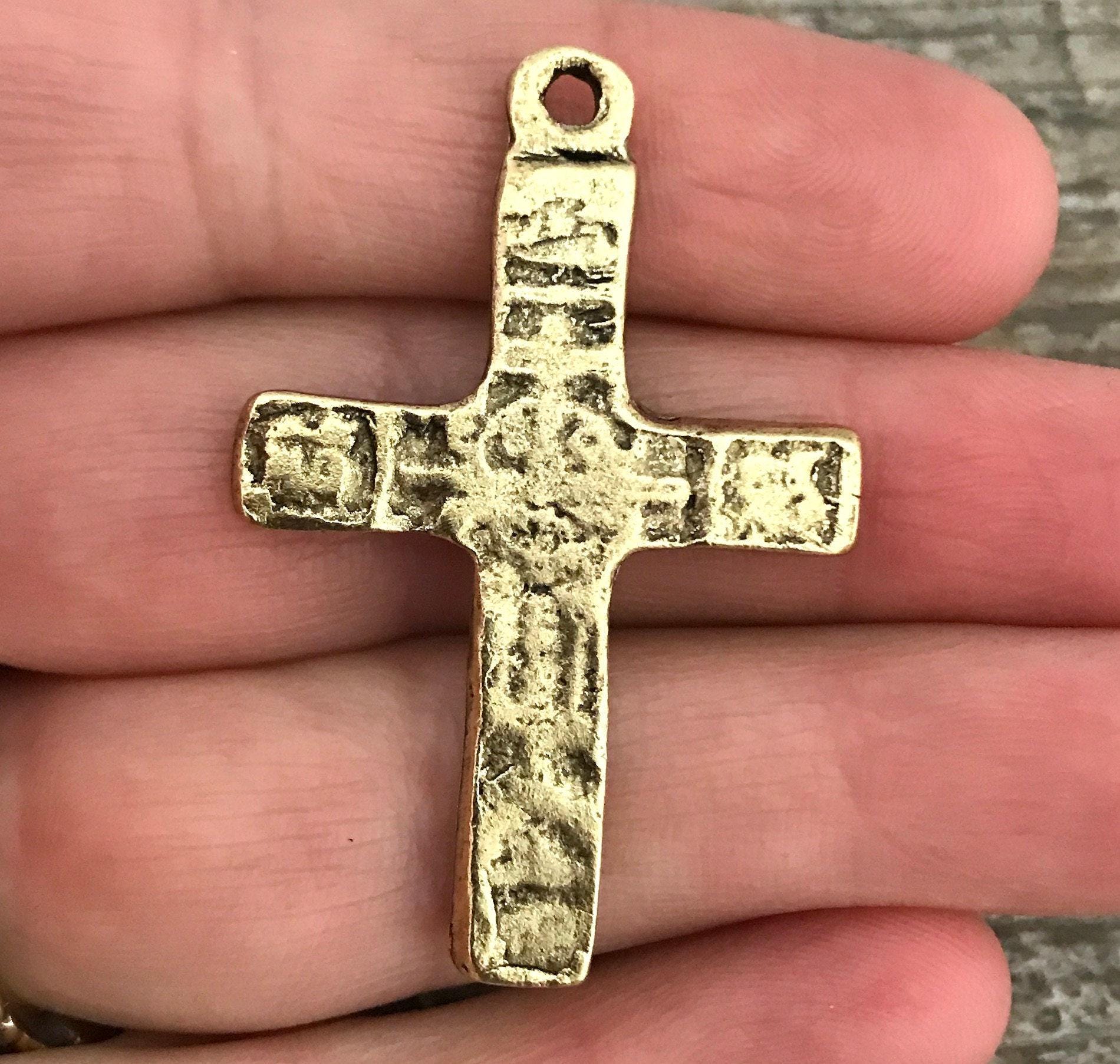 Ciondolo a forma di croce/crocifisso in oro giallo 18 carati e diamanti da 0,80