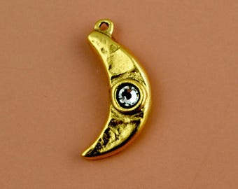 Small Textured Crescent Moon Crystal Pendant, Gold Celestial Charm, Artisan Jewelry Findings, GL-6347