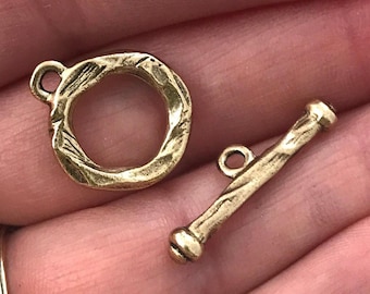 Textured Hammered Toggle Clasp, Antiqued Gold Clasp, Closure, Necklace Clasp Closure, GL-6108