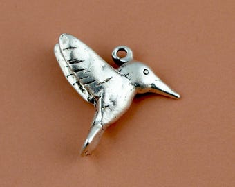 Small Hummingbird Charm, Silver Bird Pendant, Jewelry Making Supplies, SL-6360