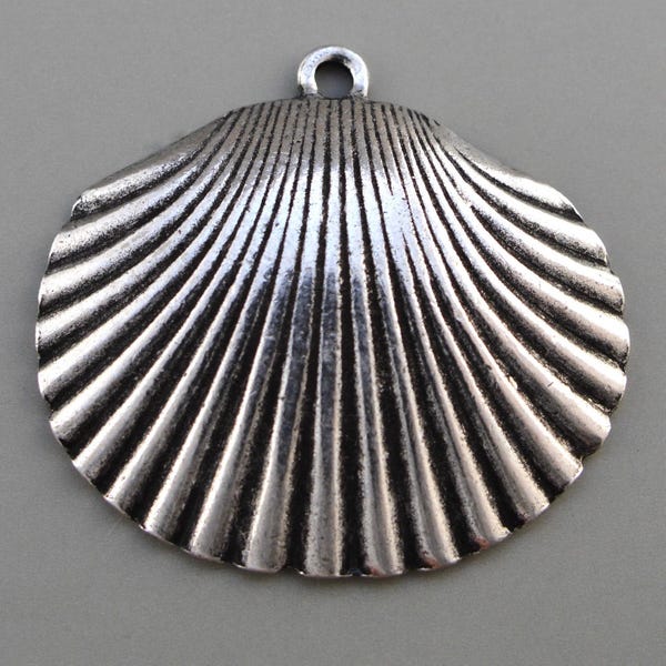 Large Seashell Charm, Antiqued Silver Ocean Shell Beach Pendant, Jewelry Making Findings, Carson's Cove, PW-6490
