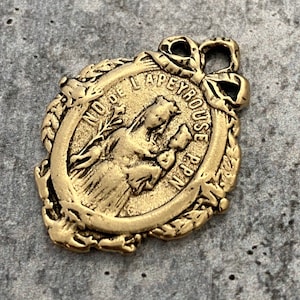 Medalla de María Francesa con lazo, Notre Dame de Lapeyrouse, colgante con dije de joyería religiosa en oro envejecido, GL-6101