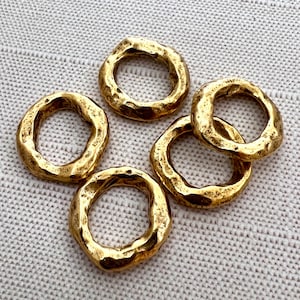 2 Organic Ring Links, Eternity Connector, Antiqued Gold Oval Hoop, Circle Jewelry Supply, GL-6218