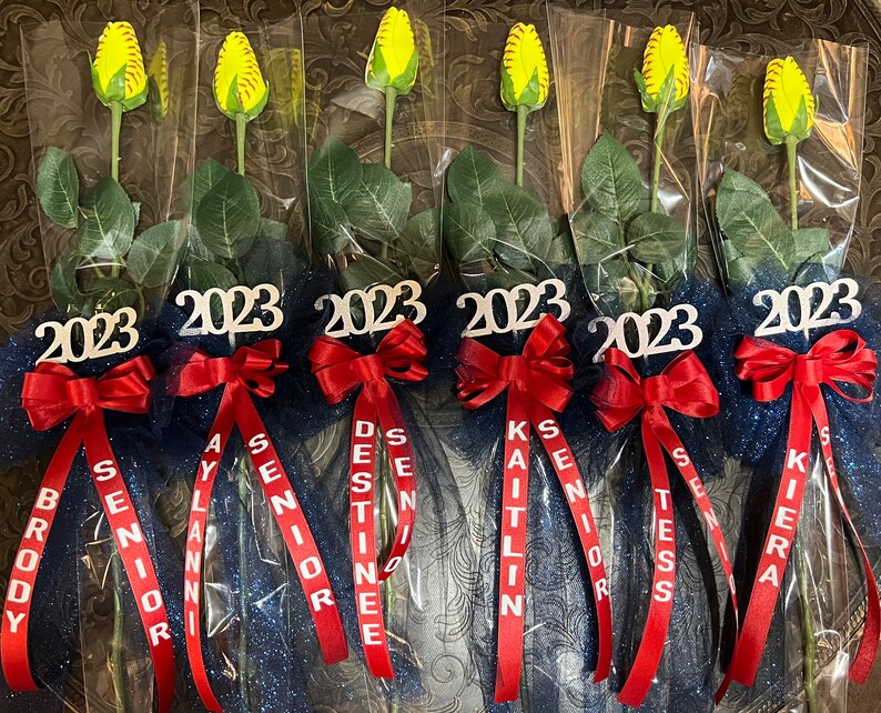 Senior 2023 SOFTBALL rose with custom bow