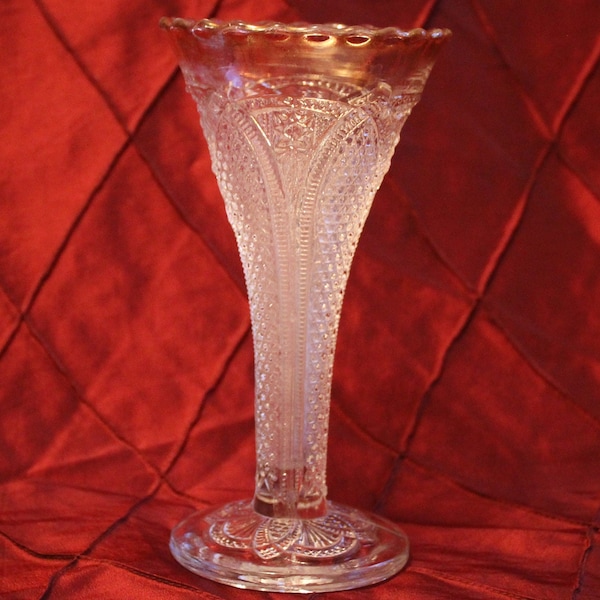 US Glass Co's EAPG 7" Gold Rimmed Vase in the Massachusetts Pattern c. 1900