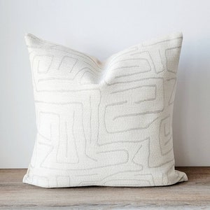 Designer Modern pillow cover, gray and off white abstract pillow, modern accent pillow 20x20, 12x24, modern decor, modern accent decor,