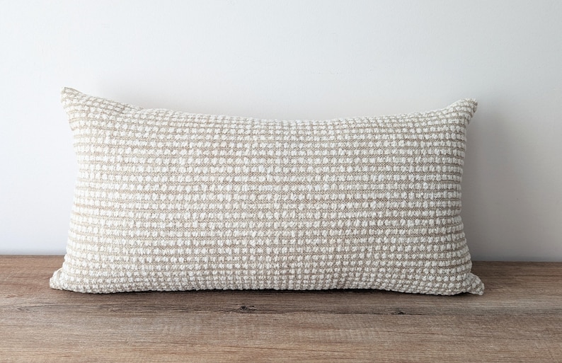 Neutral Beige and White Pillow Cover, Neutral Home Decor, Beige Pillow With White Texture, Modern Accent Pillow, Minimalist pillow dercor afbeelding 4