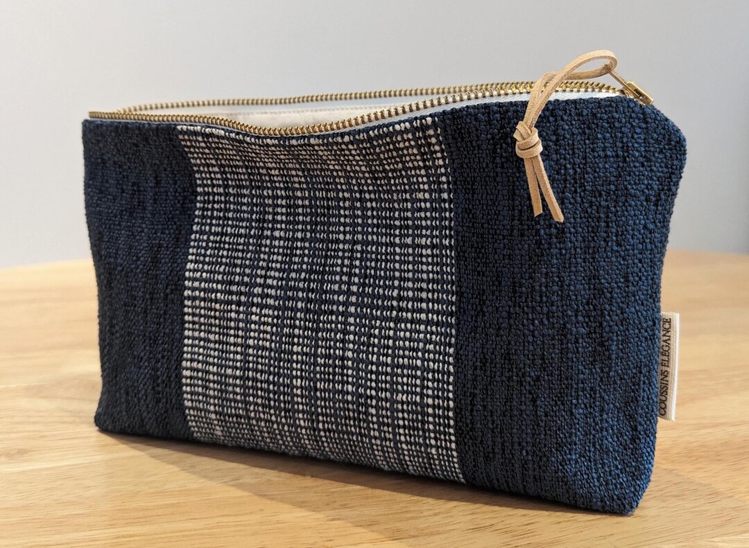 Small Blue Bow Print Makeup Bag main image 1
