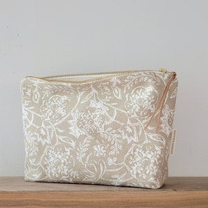 Beige and white floral makeup bag, country cosmetic bag, unique gift for girls, makeup bag gift, bridesmaid gifts image 8