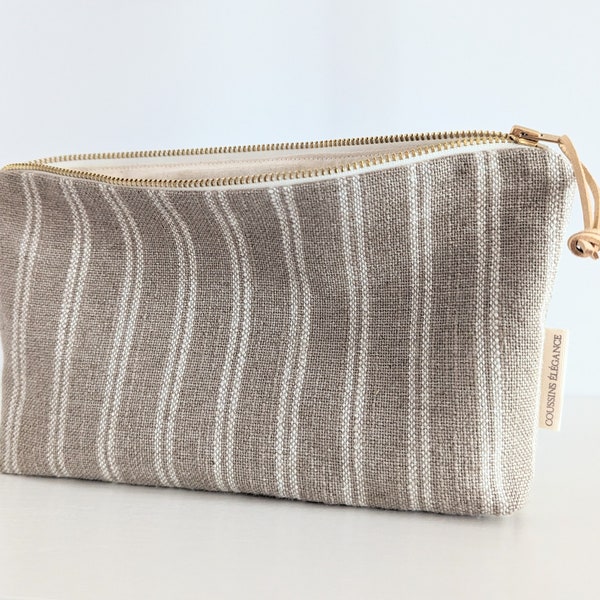 Unique Linen makeup bag, beige White Linen cosmetic bag, Linen travel pouch, unique gift women, linen toiletry bag women, teenage girls gift