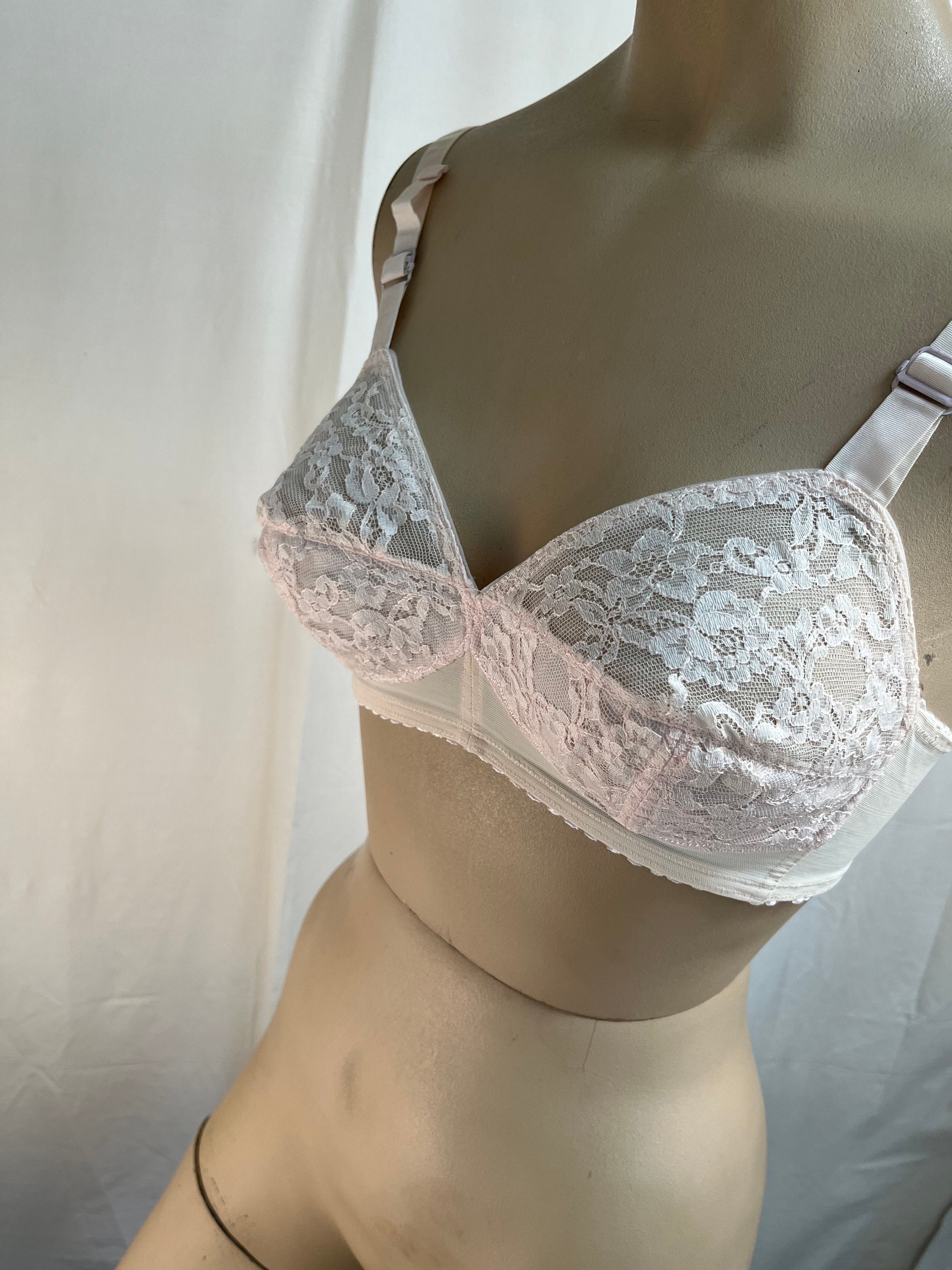 Underscore White Comfort Wirefree Non Padded Bra NWT Size 34D