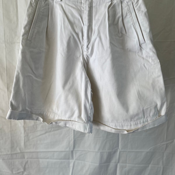 Lizsport High Waisted Shorts 1980's vintage wear White Jeans