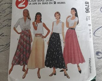8796 UNCUT McCalls Pattern Misses 2 Hour Bias Skirt SEWING FF Vintage VTG OOP 