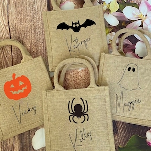 Halloween jute Trick or treat bags, tote personalised with name. Hessian party bags. Choice of designs.