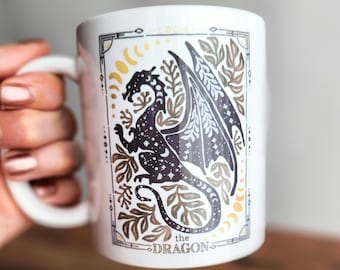 Taza de dragón celestial, taza de dragón bohemia con estrellas y lunas, regalo para amantes de los dragones, taza de tarot, regalo de bruja para un amigo, regalo para amantes de los dragones, taza mística