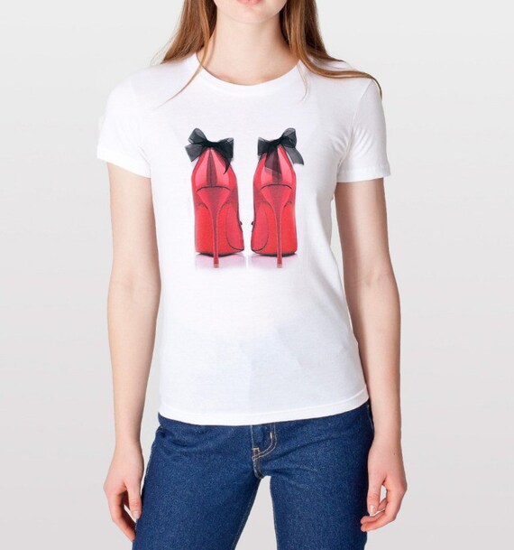 hot pink graphic tee womens