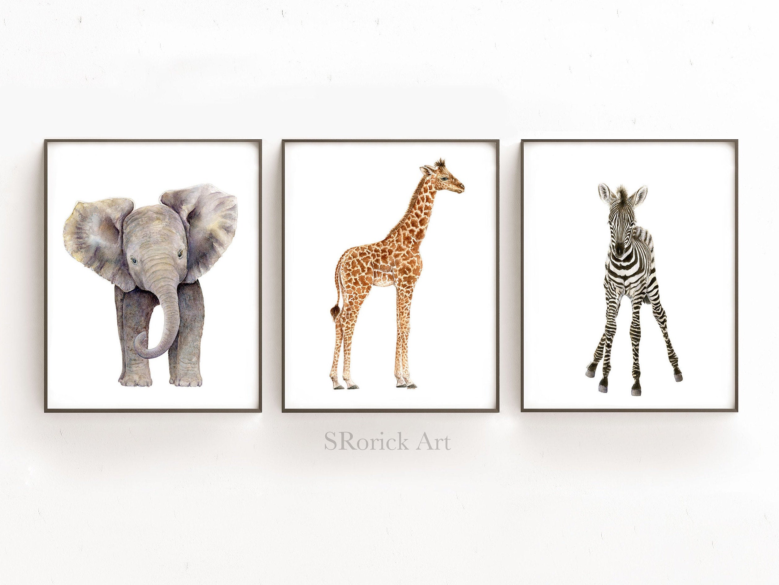 Mod Baby Giraffe Monogram Set - Joyful Stitches