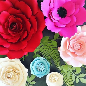 Paper Flowers, Paper Flower Template, SVG Files for Cricut, Giant Paper Flowes, Wall Decor, Wedding Flower Backdrop, Templates PDF & SVG