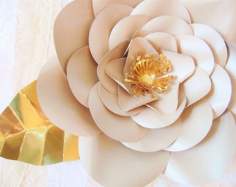 巨大なポピー紙の花の DIY テンプレート、DIY 花の背景、紙の花のテンプレートとチュートリアル、巨大なポピーの花