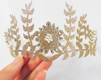 プリンセス クラウン SVG カット ファイル - フェアリー フラワー クラウン SVG カット ファイル、クリカットおよびシルエット用のカット ファイル - SVG カット ファイル