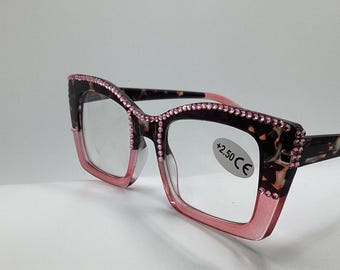 Goegeous Black and Pink Reading glasses