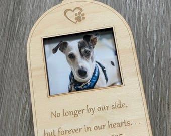 Pet memorial photo frame. Bereavement of pet