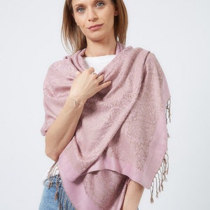 Écharpe cachemire | Châle fleuri en pashmina | Châle long motif cachemire en coton | Étole chaude luxueusement chaude, douce et soyeuse au toucher | Vendeur britannique